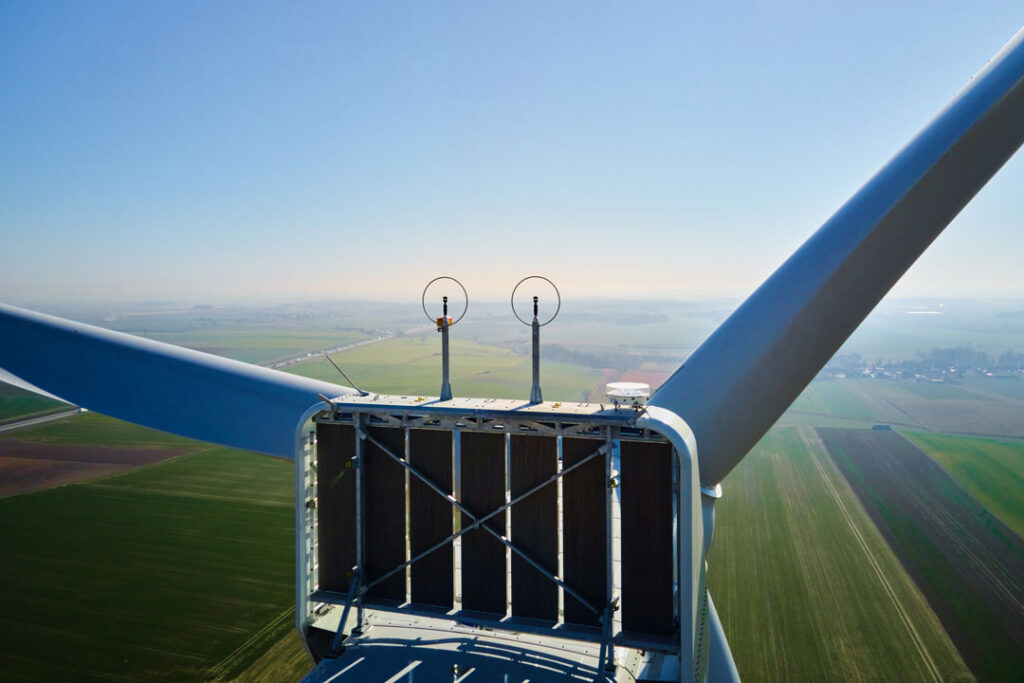 El aluminio es utilizado en molinos eólicos sostenibilidad PROMEI