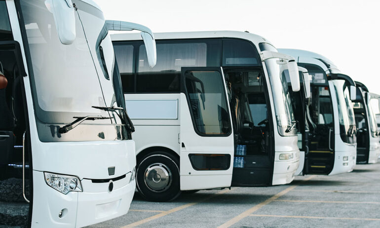 Aluminio: el material que impulsa el futuro de los autobuses eléctricos