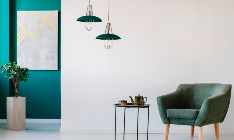 Lacado en pieza para iluminación